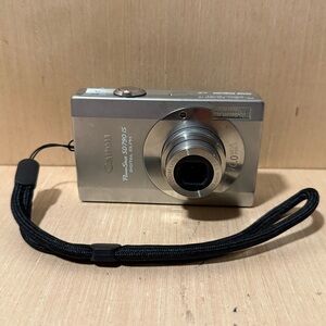 Canon PowerShot SD790 IS 10.0MP Digital Camera w/Batt-Charg-SDCard Read Info Blw